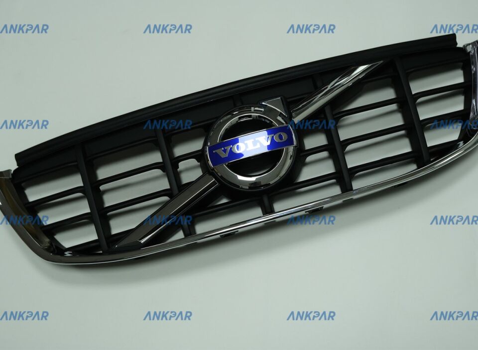 Volvo XC60 Ön Panjur 2009-2013 Logolu 31290999