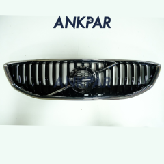 Volvo V40 Ön Panjur Armasız 2017 - 2019 31425328