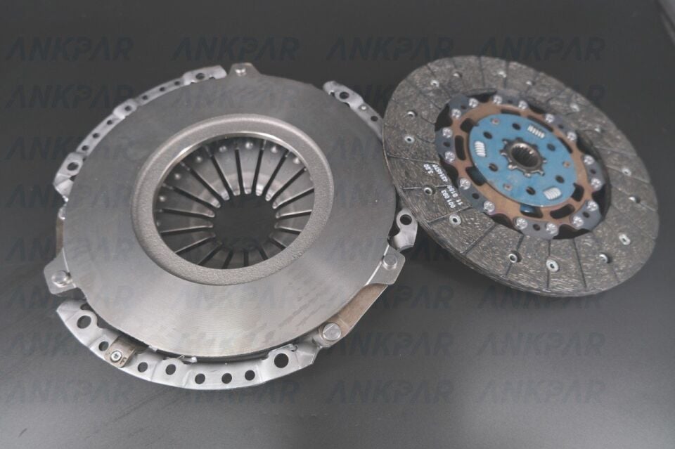 Sachs Volvo S40 V50 C30 Debriyaj Seti Baskı Balata D2 31367766