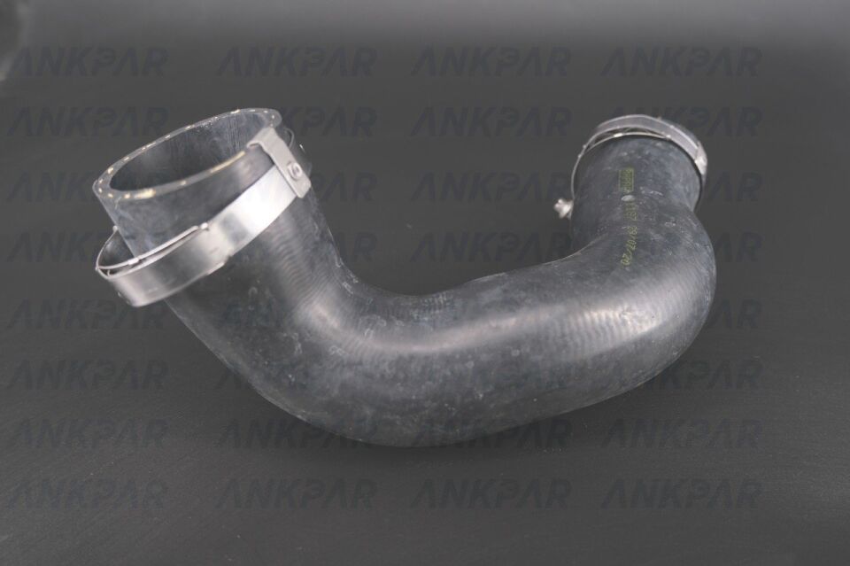 Volvo S60 V70 Turbo Hortumu İntercooler Hortumu 31261371