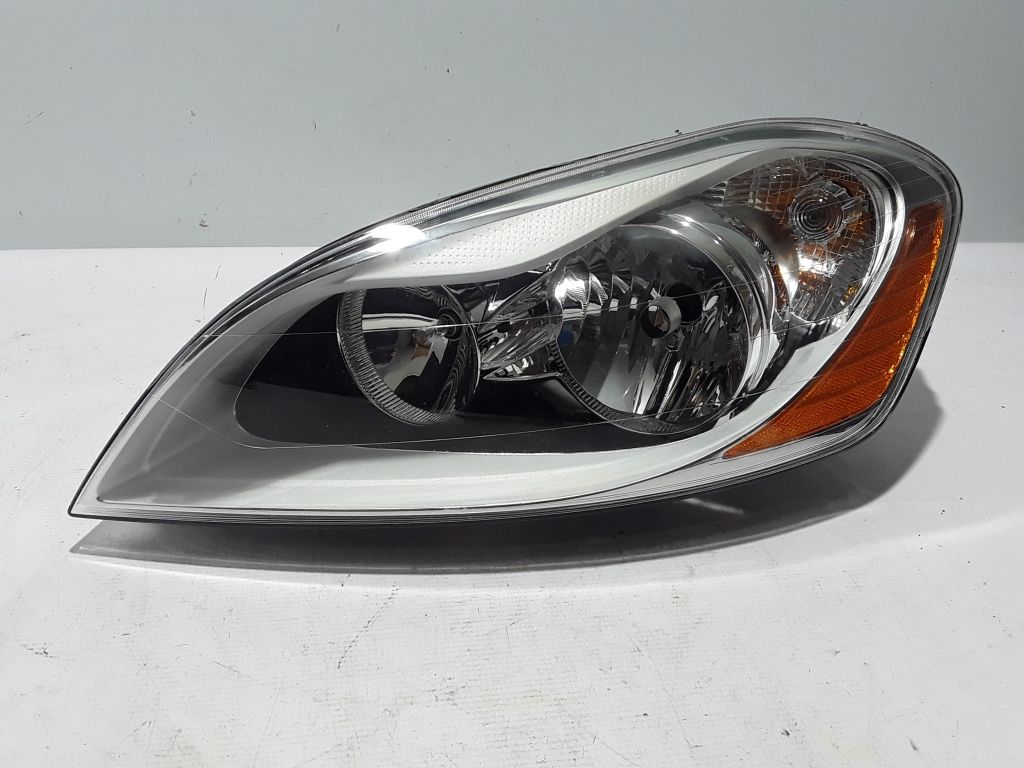 Tyc Volvo XC60 Sol Ön Far 2009-2013 30763143