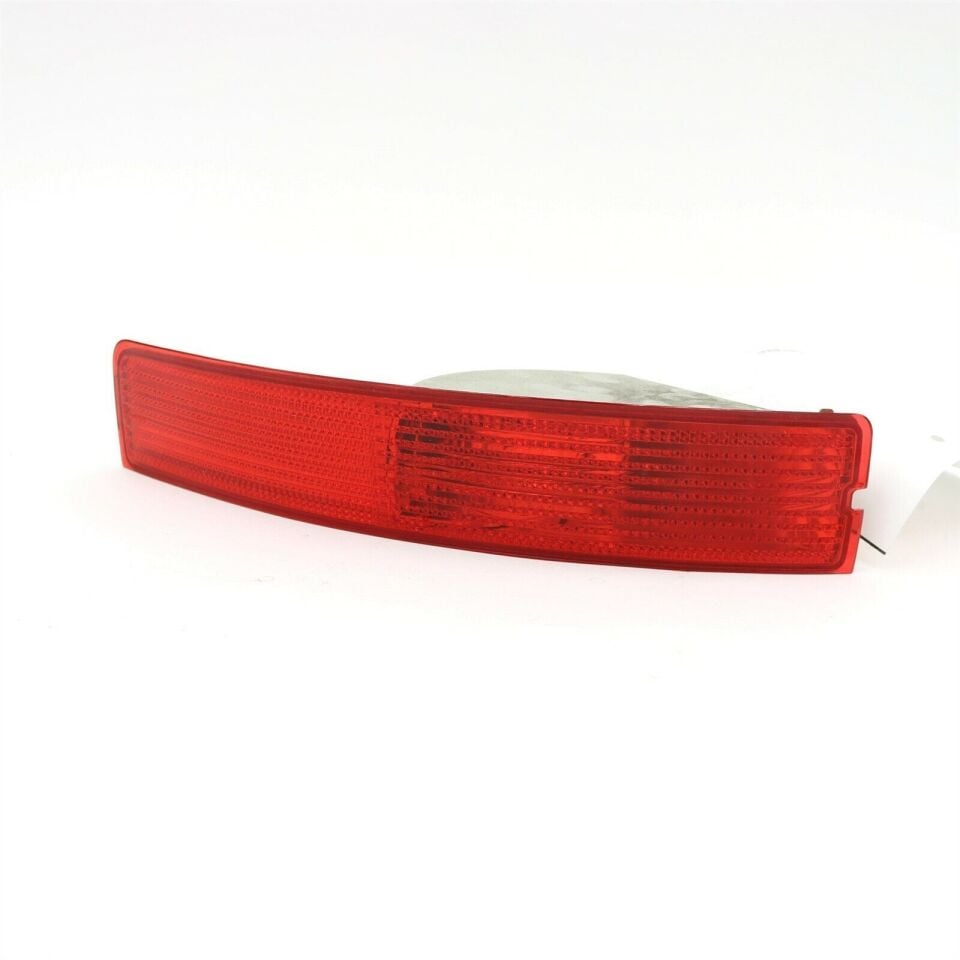 Volvo XC90 Sol Arka Reflektör 2007 - 2014 31111184