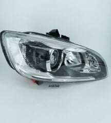 Volvo S60 V60 Sağ Far Xenon 2014-2018 31698819