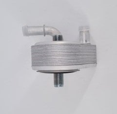 Volvo S60 S80 V40 V60 V70 Motor Yağ Soğutucu 31330428