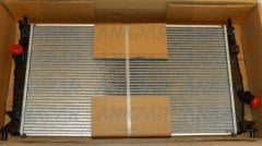 KALE SU RADYATÖRÜ S40 /V50 /C30(1.6D), 8603620