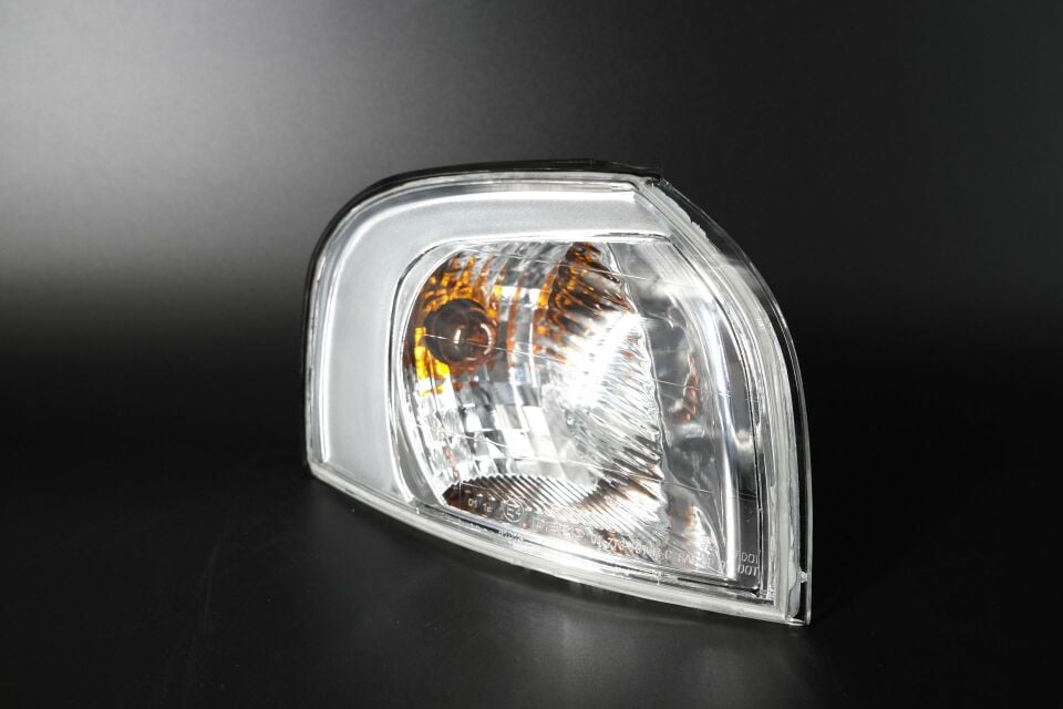 Volvo S80 Sağ Sinyal Lambası 1999-2006 30655423
