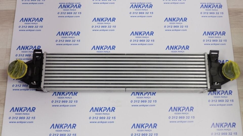 Kale Volvo S40 V50 C30 Turbo Radyatörü İntercooler 1.6D ve 2.0D 30741046