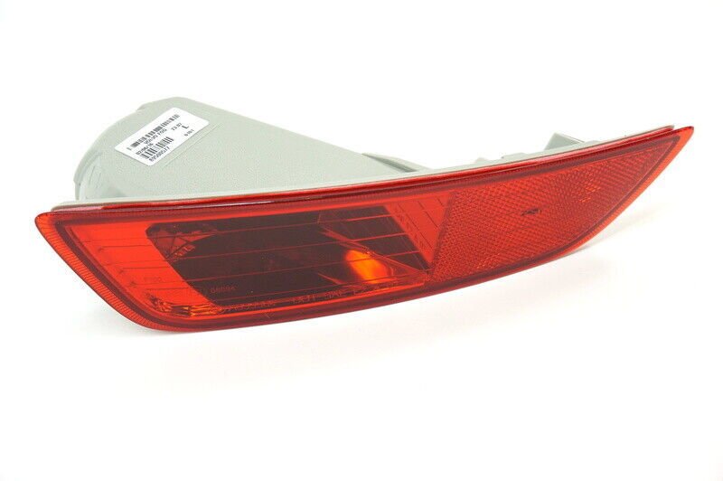 Volvo XC60 Arka Tampon Reflektörü Sol 2009 - 2013 30763322