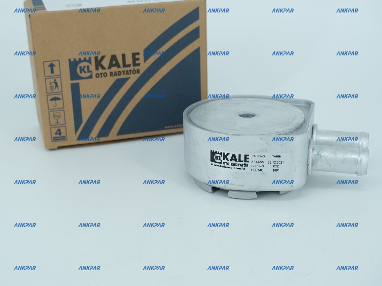 Kale Yağ Soğutucu Volvo S60 S80 V60 V70 Xc60 T4/ T5 Ecoboost 31316639